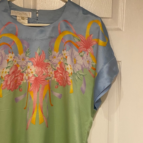 Vintage Escada Floral Silk Top with Ribbon Accents - Picture 8 of 10